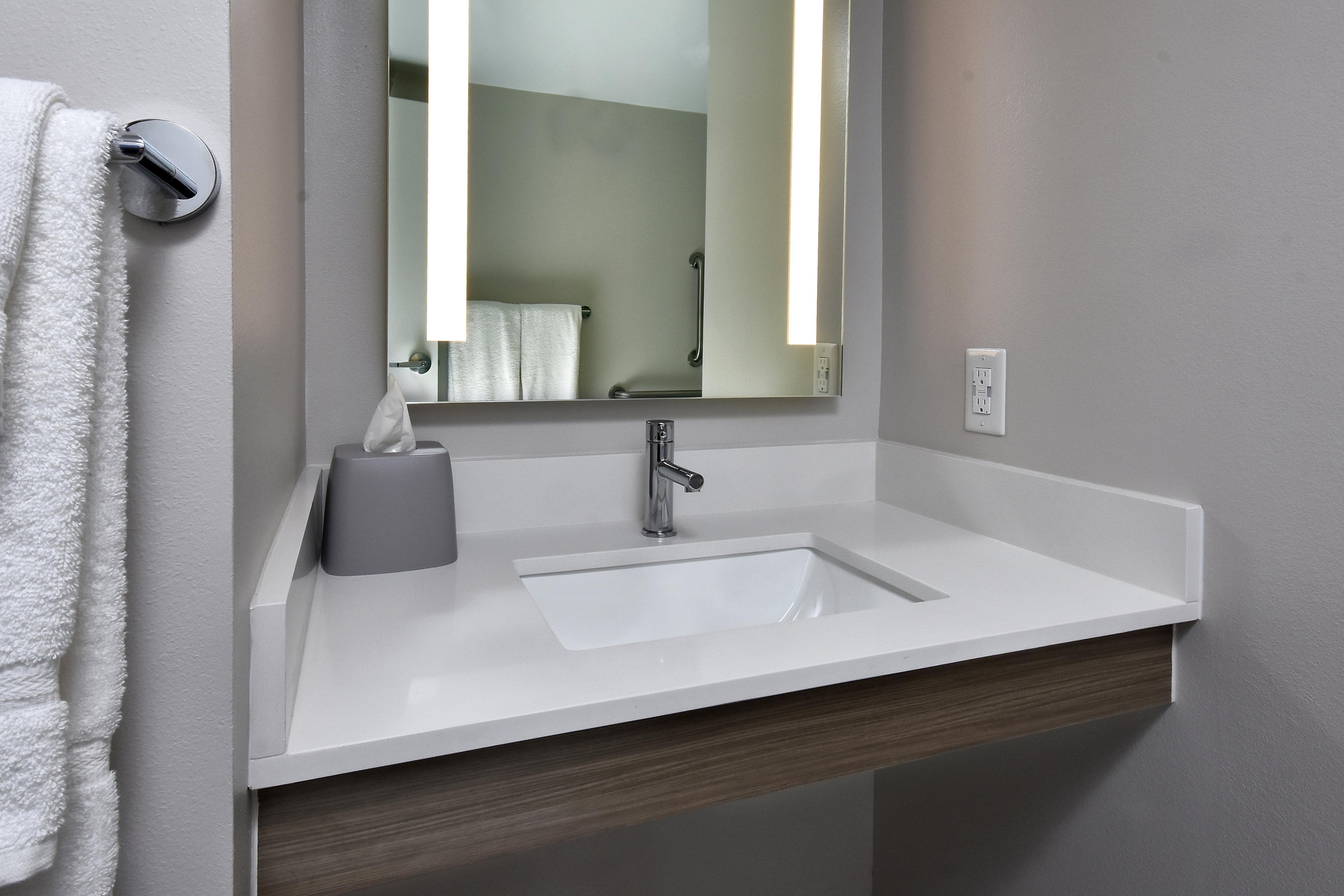 Holiday Inn Express Richmond I-64 Short Pump Area By Ihg Innsbrook Εξωτερικό φωτογραφία